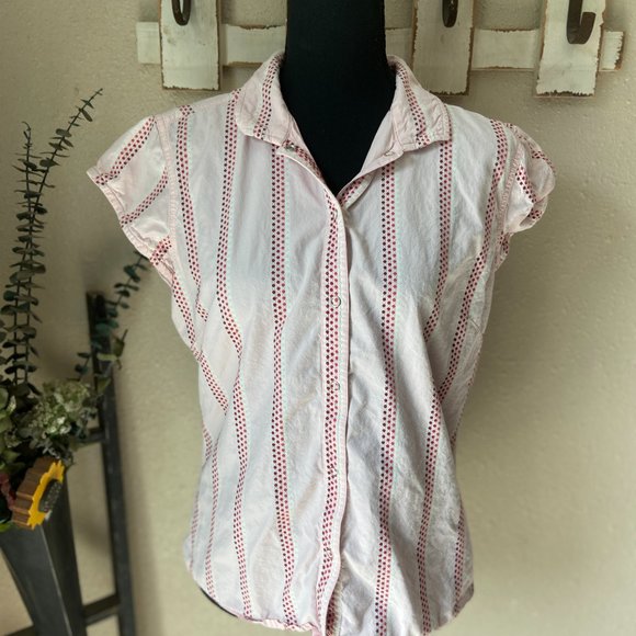 4/$20 The North Face A5 Pink Vertical Striped Button Up Blouse Cap Sleeves L - Picture 2 of 6